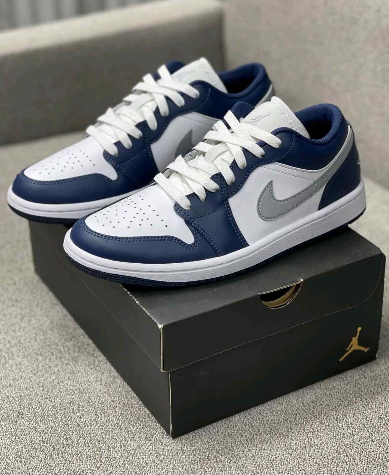 nikkee jordan retro 1 low MIDNIGHT NEVY