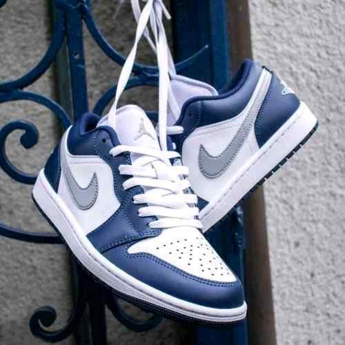 nikkee jordan retro 1 low MIDNIGHT NEVY