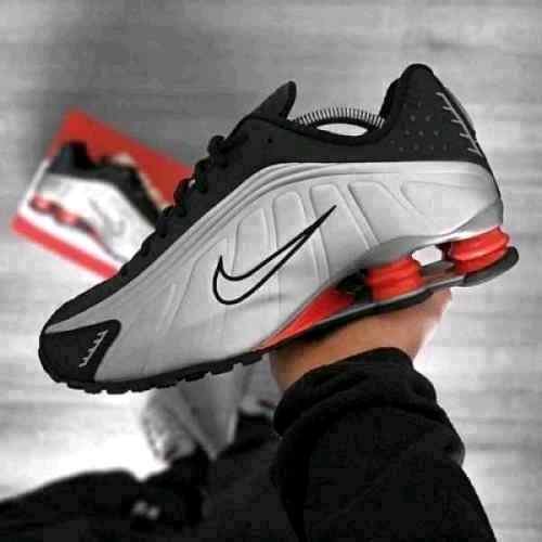 Nikkee Shox R4 Black Metallic Silver