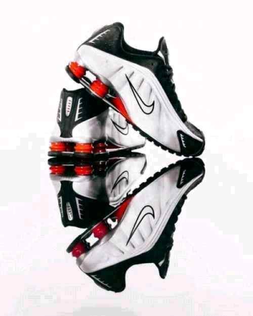 Nikkee Shox R4 Black Metallic Silver