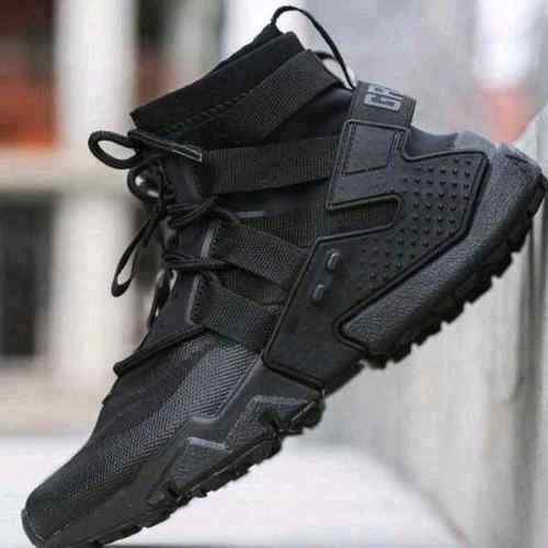Nikke Huarache Gripp Gs Triple Black