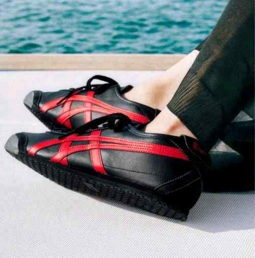Onitsukkaa tiger Mexico 66 Black Classic Red