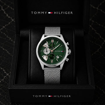Tommy Hilfiger baker